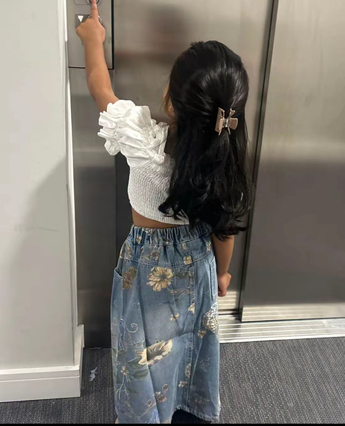Denim floral skirt